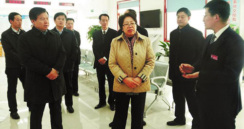 堅定不移落實兩個責任 全力抓好黨風廉政建設