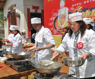 柞水第二屆“千禧杯”農家樂廚藝大賽火熱開賽